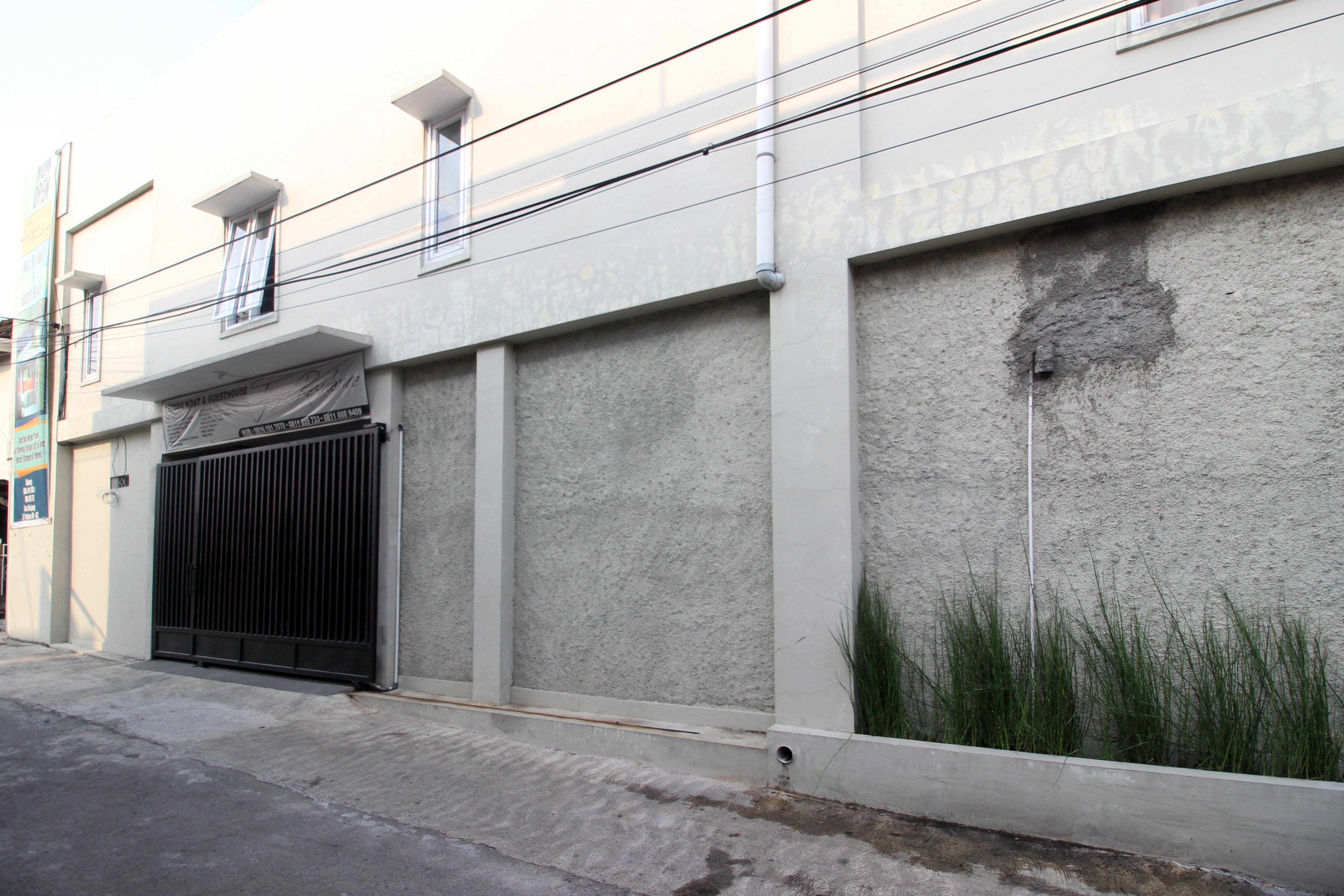 Reddoorz Plus Near Upn Jogjakarta 2 Maguwo Dış mekan fotoğraf